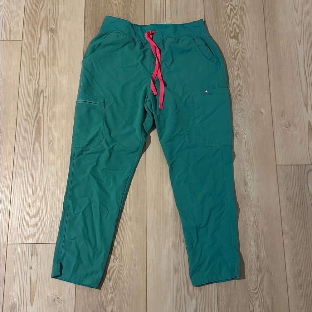 FIGS Surgical Green Yola Scrub Pants L